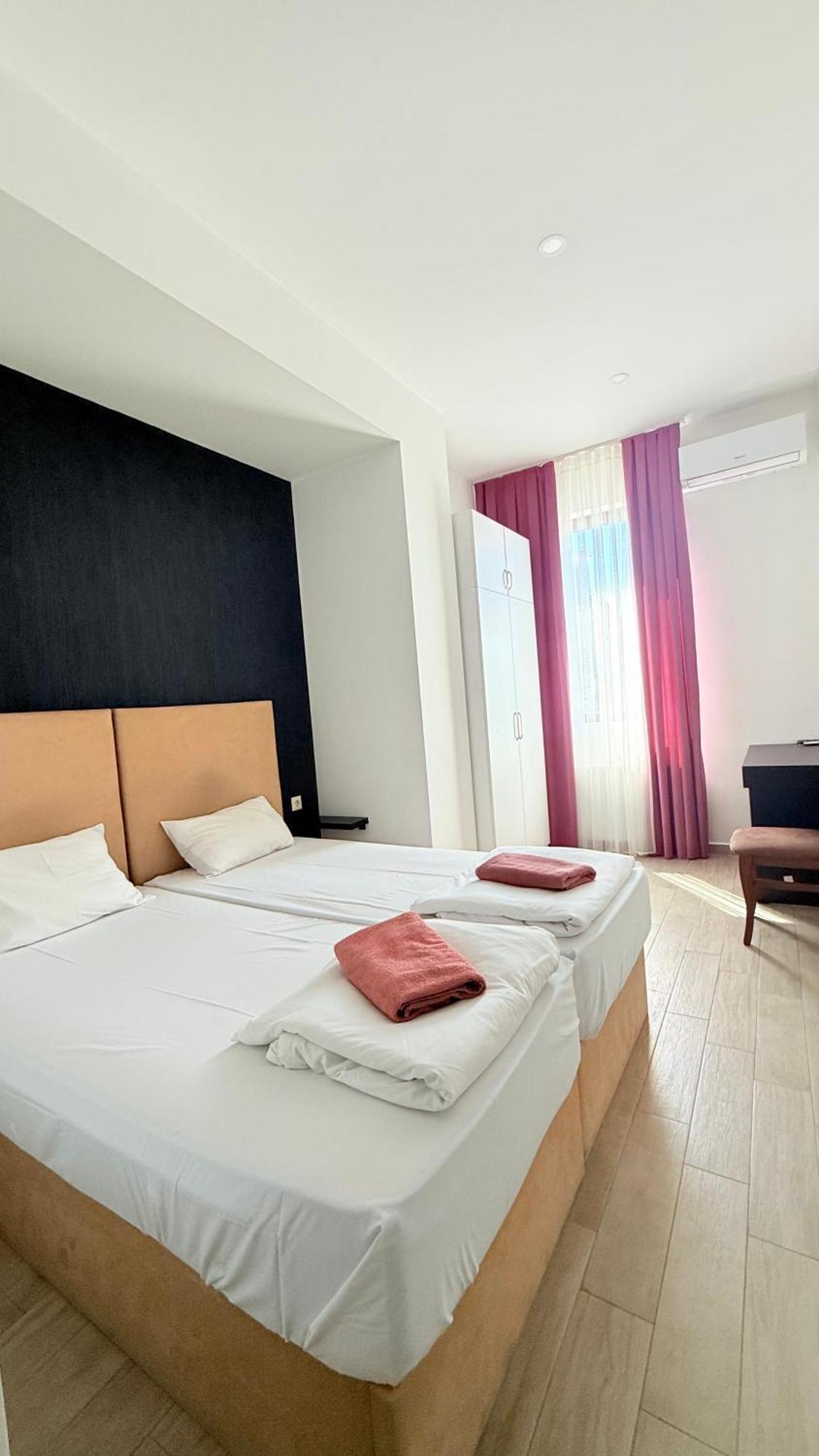 Star Hotel 쿠타이시 외부 사진